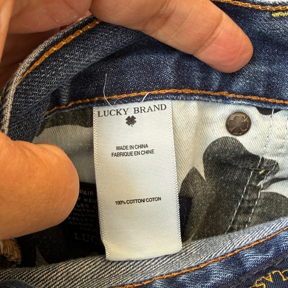 Lucky Brand Jean Cutoffs Size 32 - Picture 4 of 5